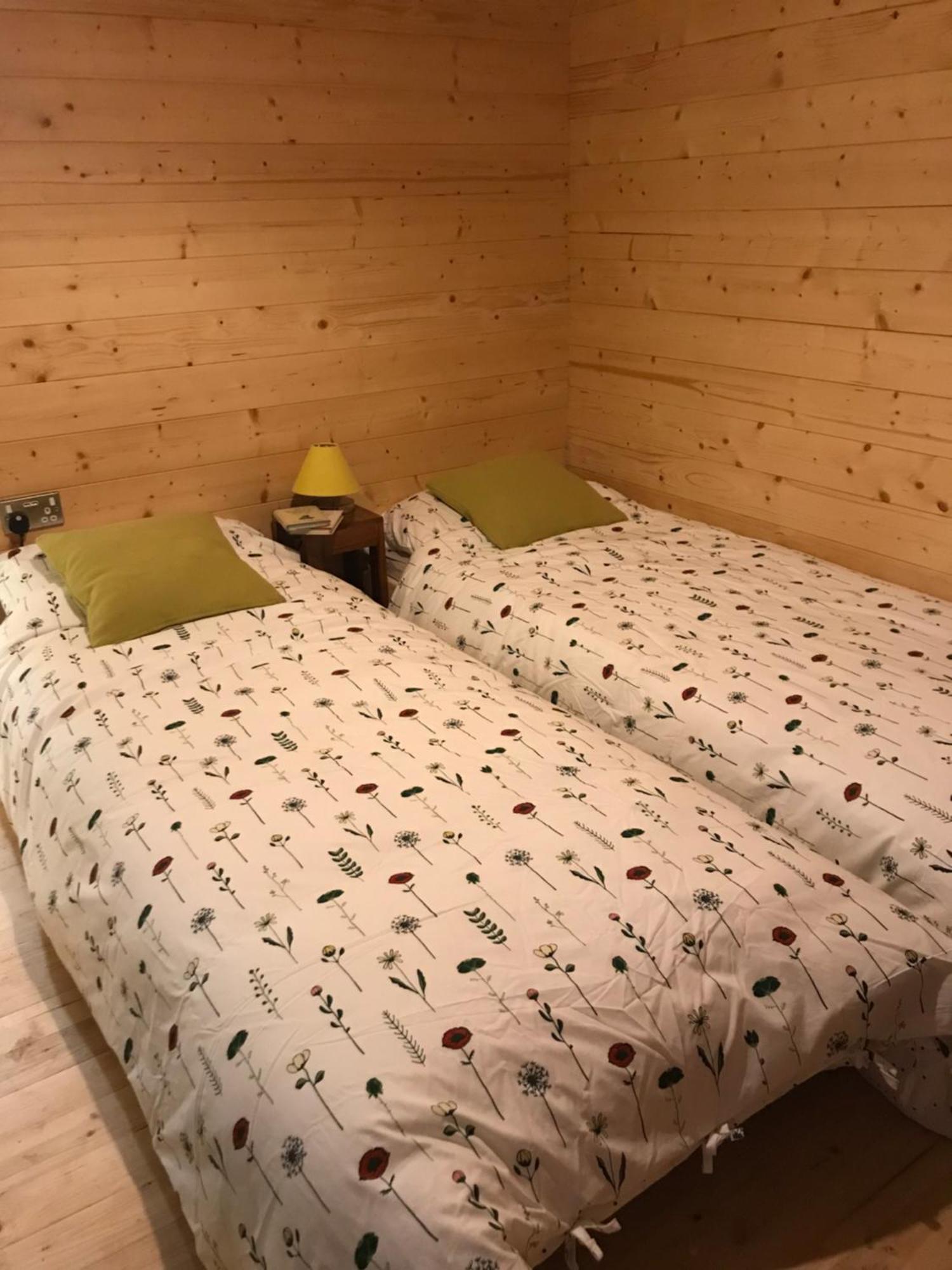 Hotel Helvellyn - The Hut - Twin Or Double à Glenridding Extérieur photo